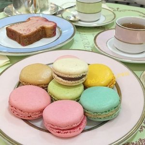 laduree-macarons-hong-kong